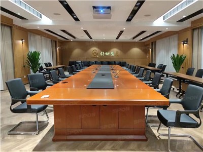 【案例故事】顏值與智慧并存！世邦助力仟坤集團打造美觀大氣會議室